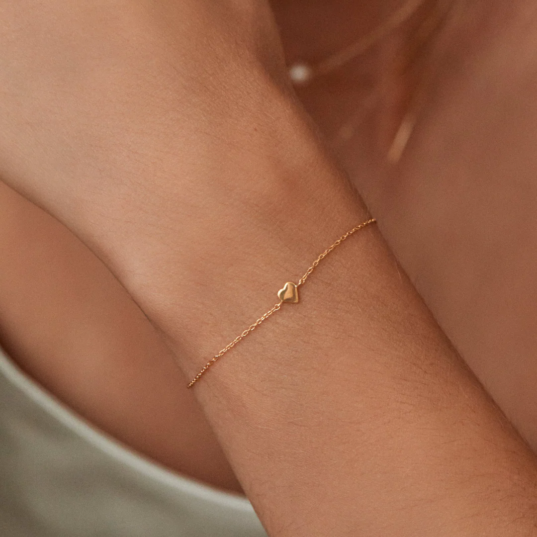 Silver Tiny Heart Bracelet - Image 3