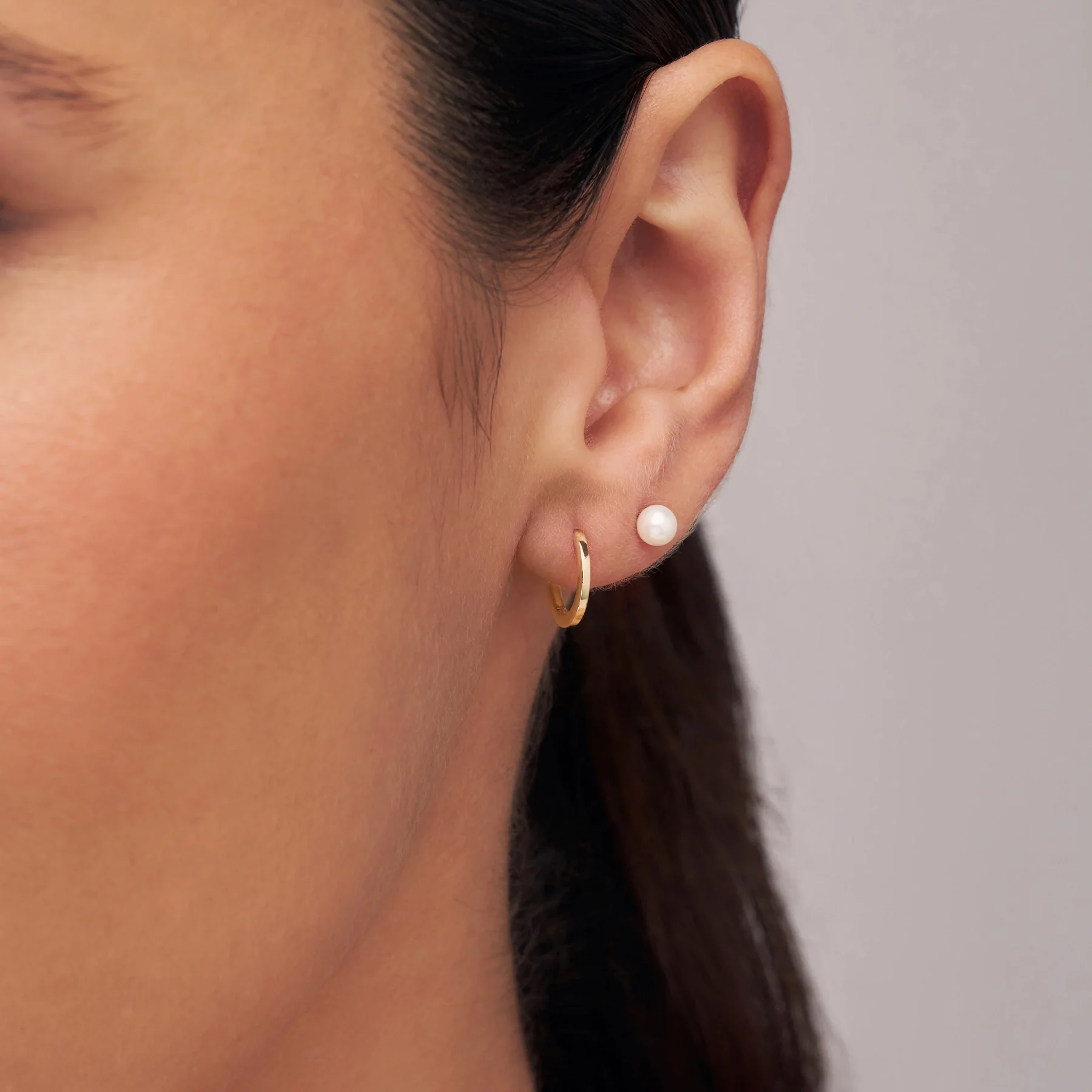 Solid Gold Classic Huggie Hoop Earrings - Image 2