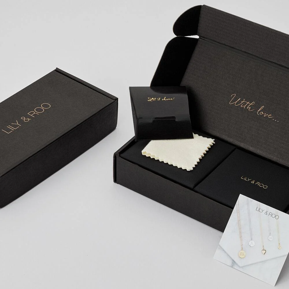 Solid White Gold Layered Pearl Bracelet - Image 4
