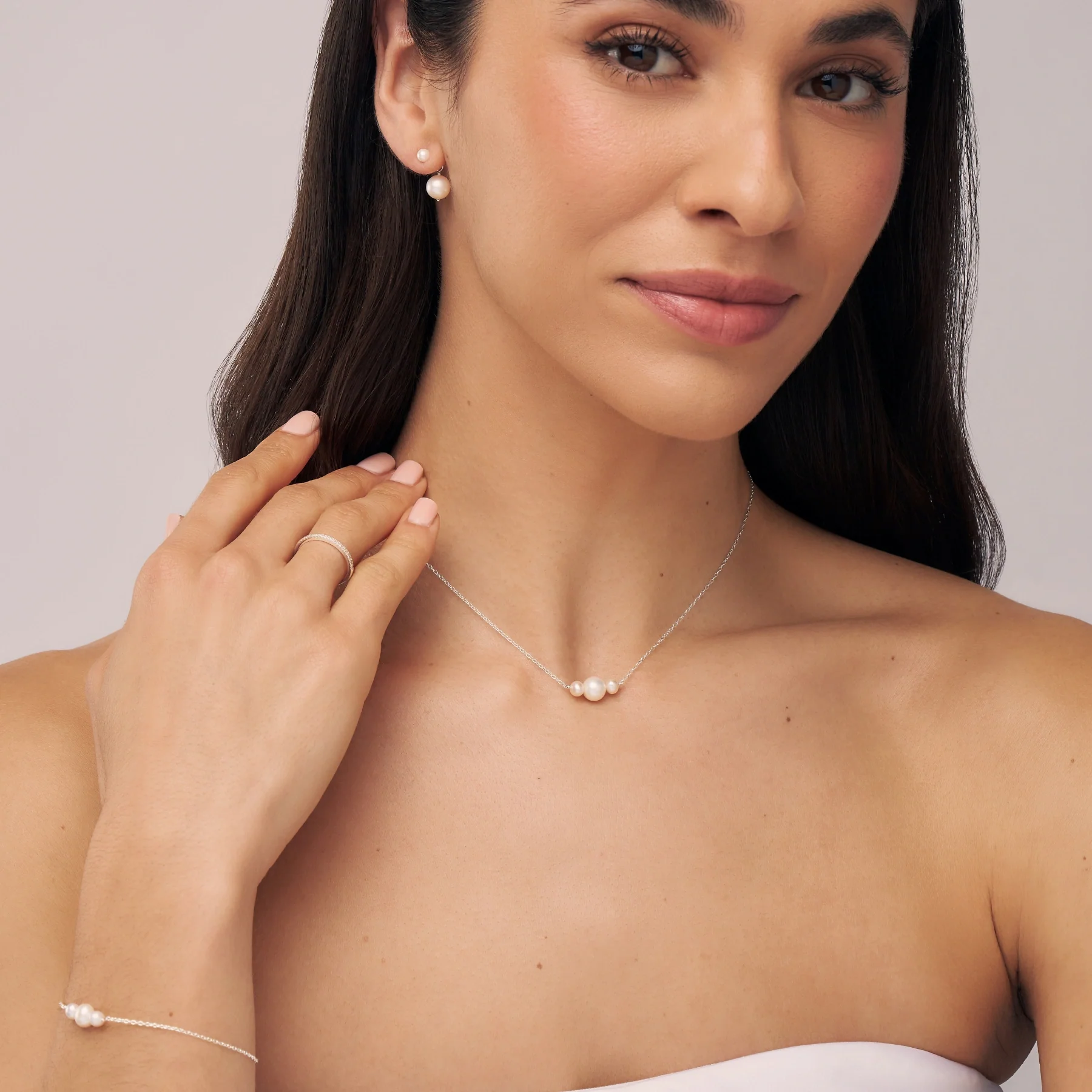 Silver Multi Pearl Cluster Necklace - Image 3